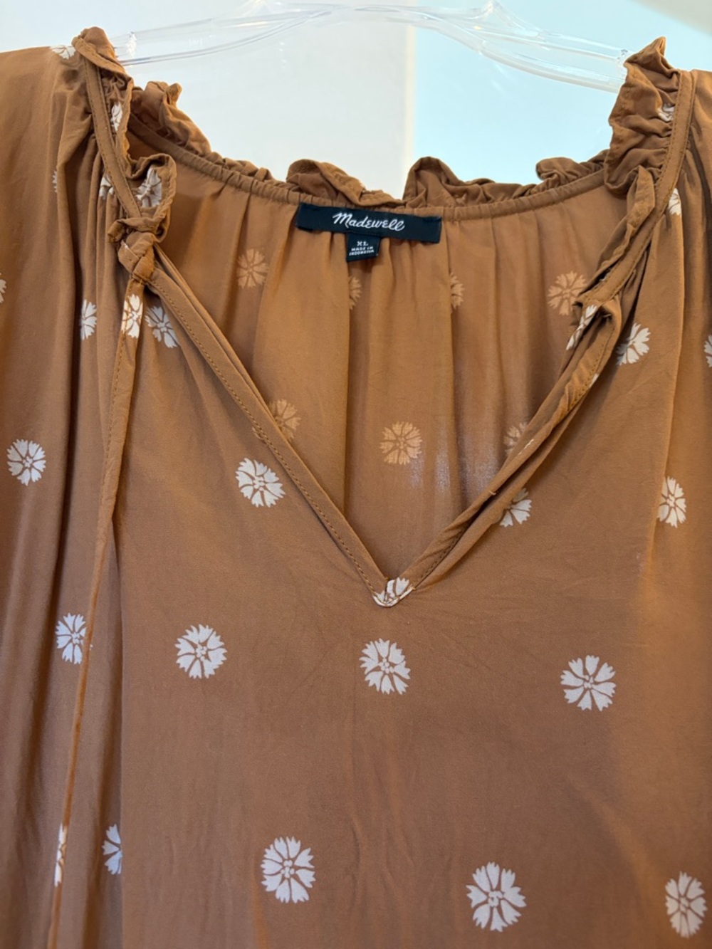 Women's Rust Brown Floral Tiered V-Neck Dress - Picture 2 of 3
